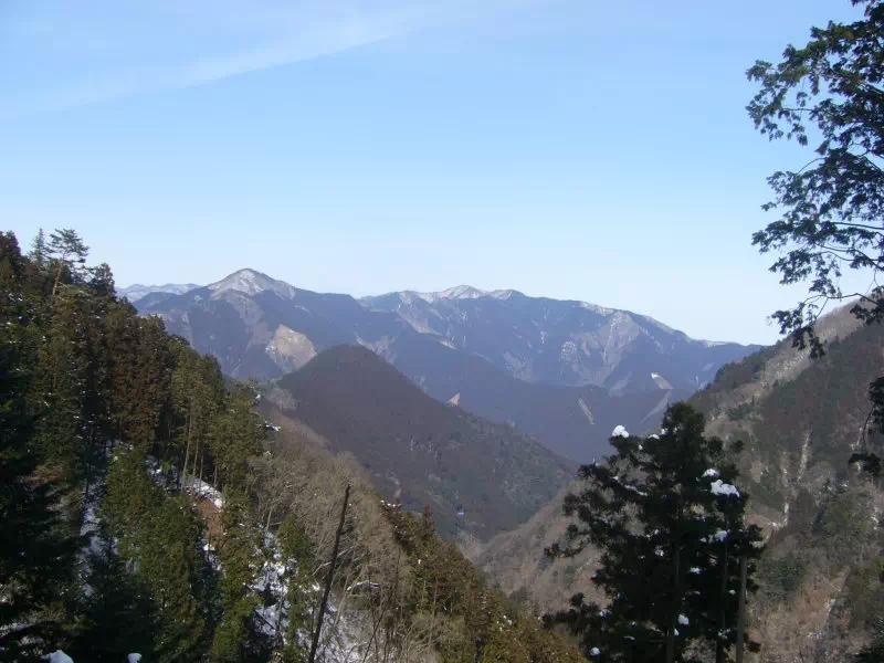 本仁田山・川乗山