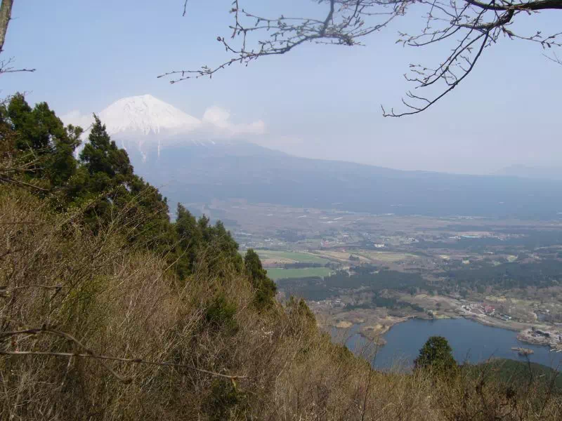 田貫湖と富士山
