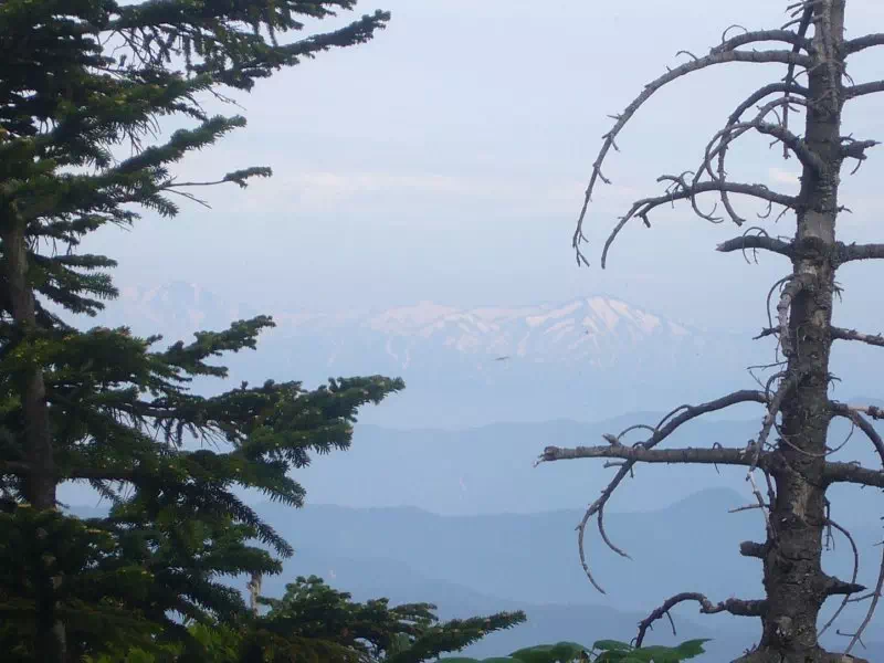 飯豊山方面 飯豊山方面