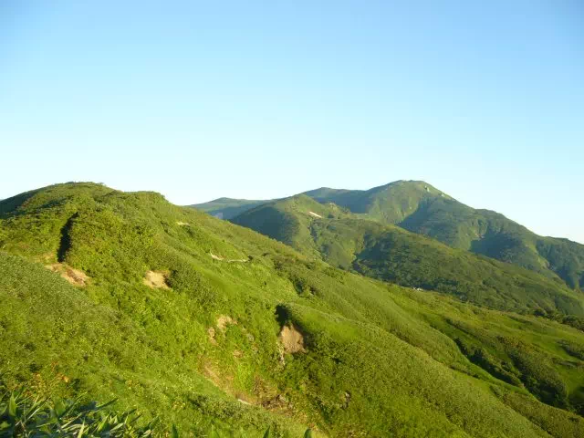 飯豊山方面 飯豊山方面