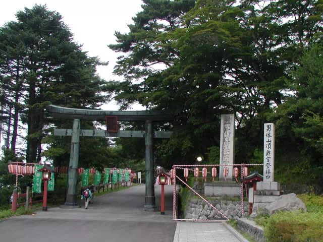 二荒山神社鳥居 二荒山神社鳥居