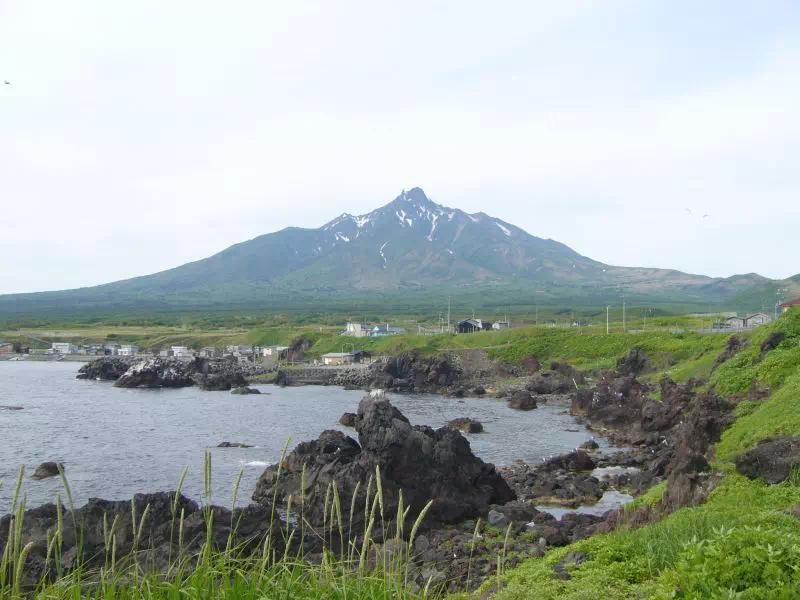 御崎公園からみた利尻山