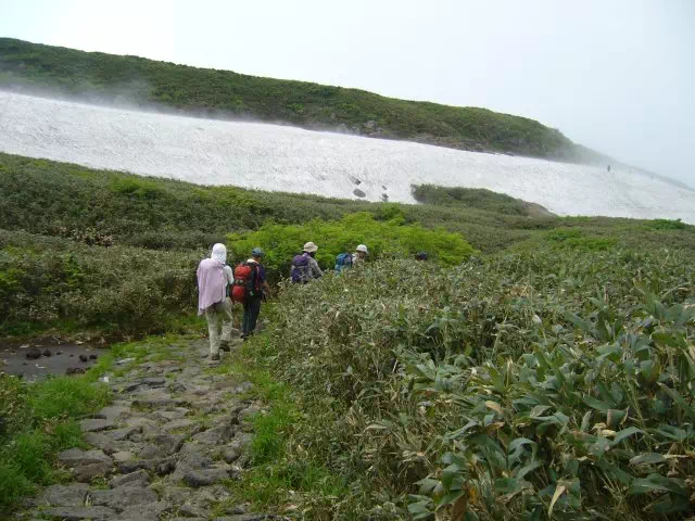 賽の河原へ 賽の河原へ