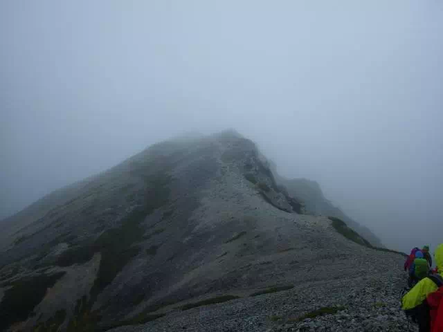 稜線下り 稜線下り