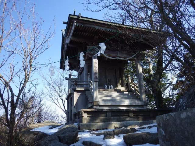 神社本殿