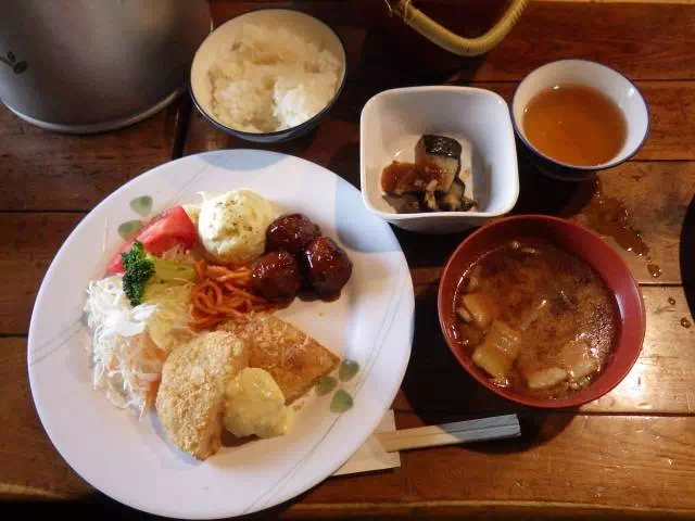 西穂山荘夕食 西穂山荘夕食