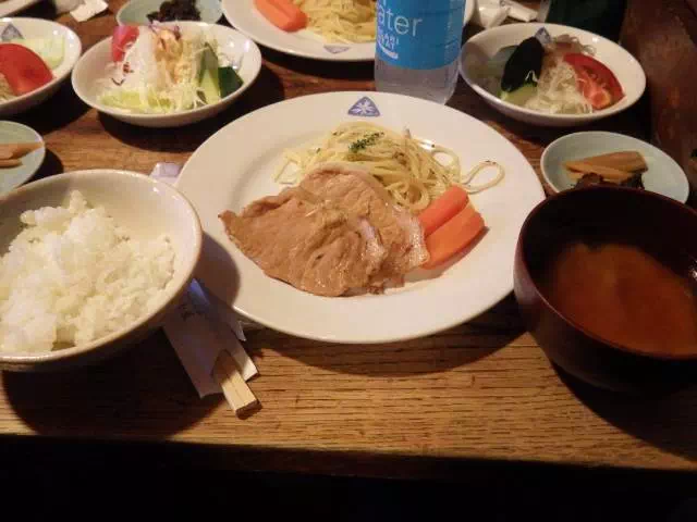 北穂高小屋夕食