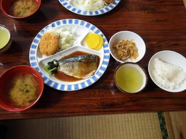 針ノ木小屋夕食