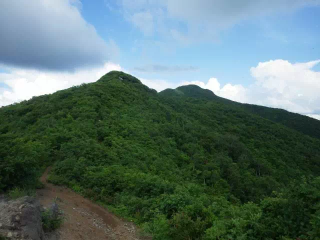 嘉平与ボッチと浅草岳