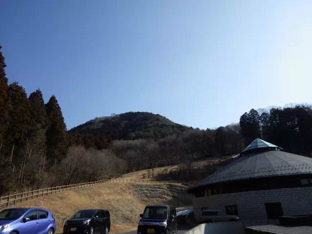 公園奥の施設 公園奥の施設