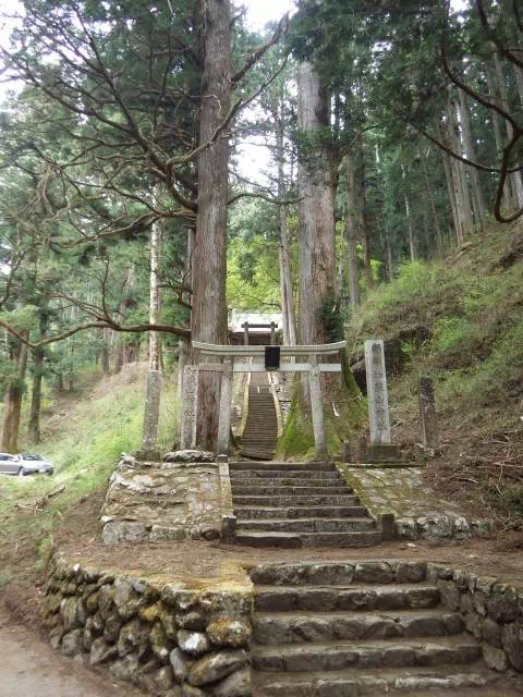 加蘇山神社