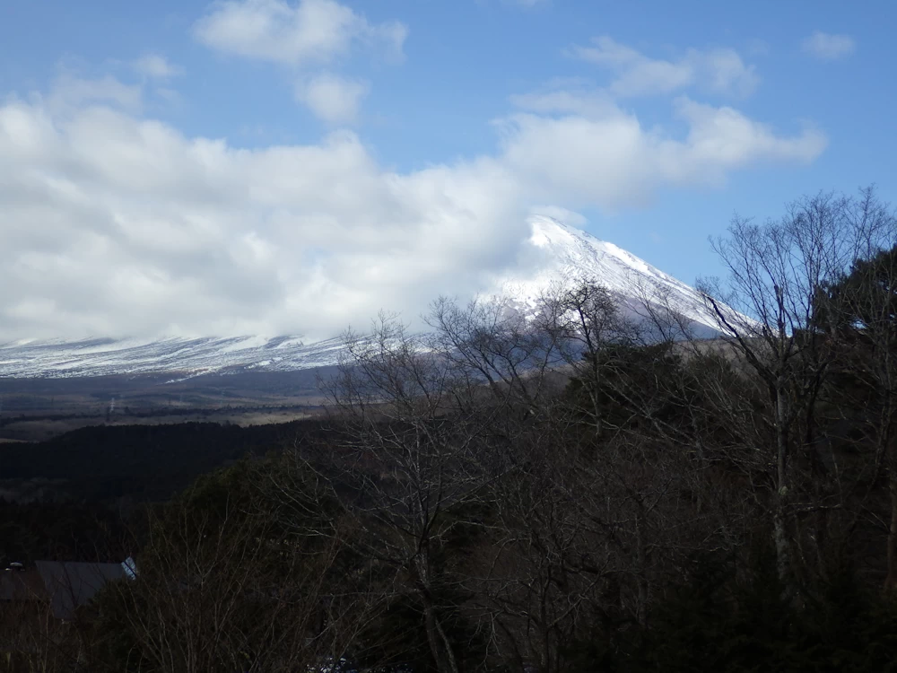 須走温泉から富士山